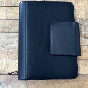 Franklin Covey 365 Planner Black Leather Canvas Magnet Closure